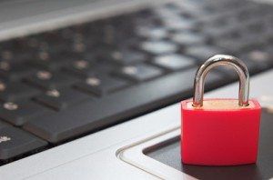 Microsoft va Adobe cung va loi